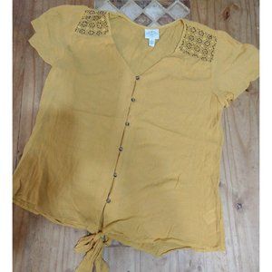 St Johns Bay Small Women Lace Bead Button Front Top Short Sleeve Mustard Yellow